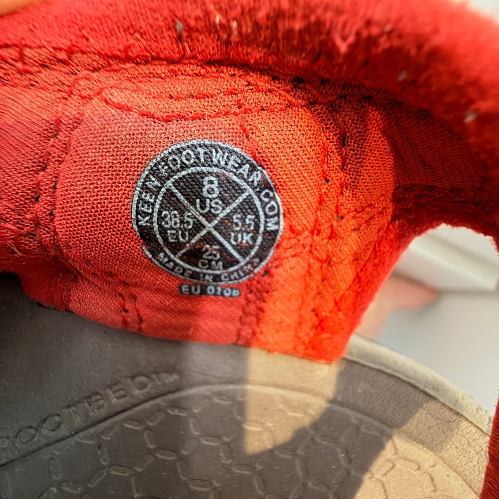 Keen Whisper Womens 8 Red Orange Waterproof Closed Toe Hiking Sport Sandals - Picture 3 of 4
